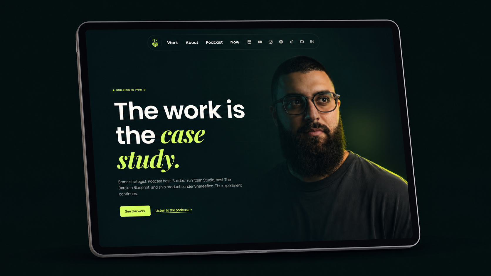 Shareefico mockup 1